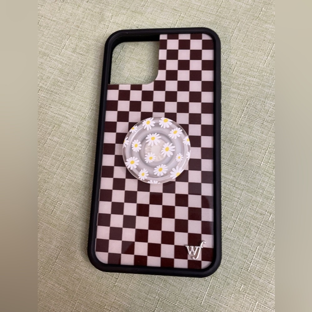 Wildflower Iphone 12/ 12 pro case
